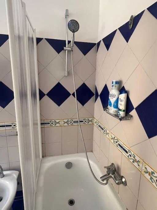 Casetta Di Bibi A Piazza Amedeo *